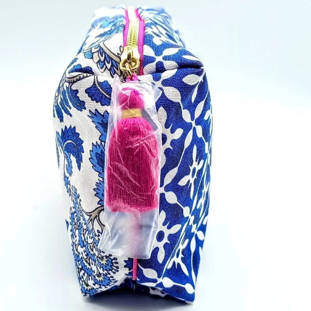 Estee Lauder lovely cotton